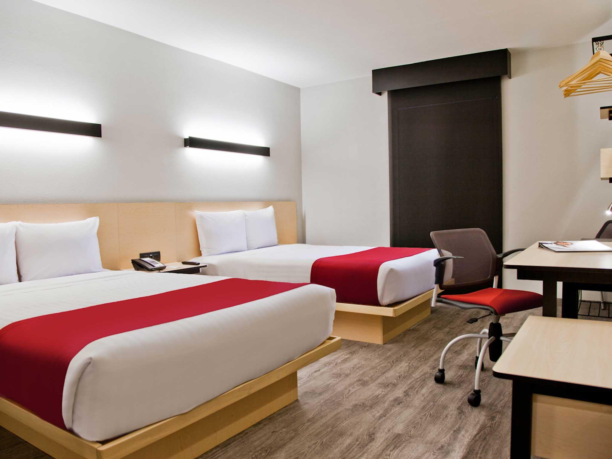 City Express Plus By Marriott Bogota Aeropuerto Exterior photo
