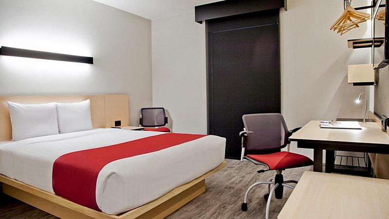 City Express Plus By Marriott Bogota Aeropuerto Exterior photo